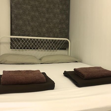 Once In Bangkok With Me Guesthouse ภายนอก รูปภาพ