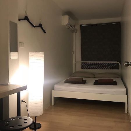 Once In Bangkok With Me Guesthouse ภายนอก รูปภาพ