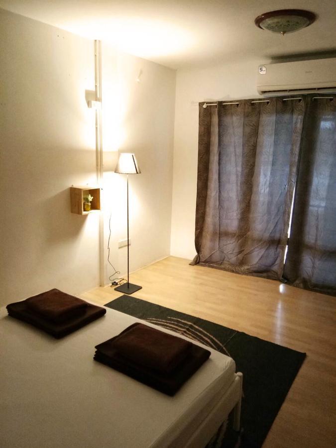 Once In Bangkok With Me Guesthouse ภายนอก รูปภาพ